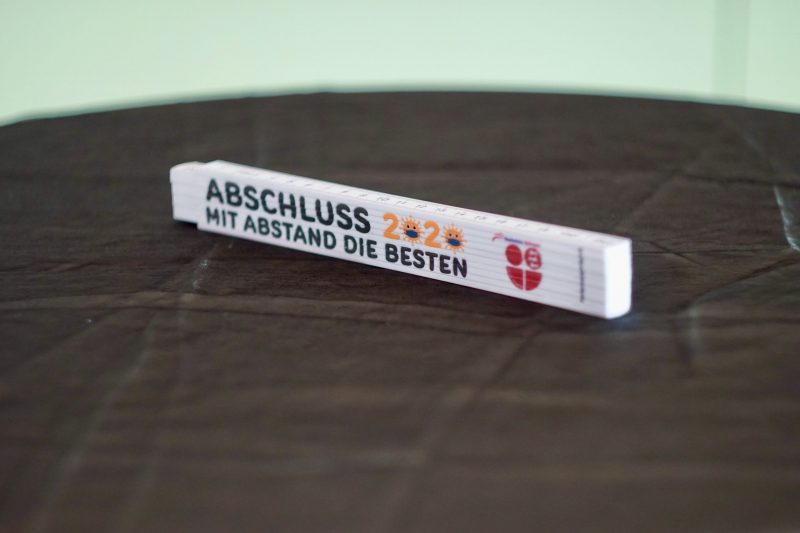 Read more about the article Mit Abstand die Besten – Realschule Balingen entlässt ihre Abschlussschüler